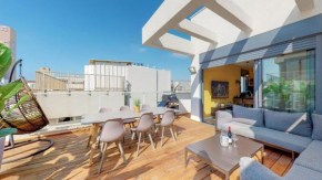 Sunny 1BR Penthouse by HolyGuest